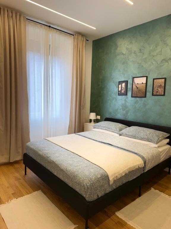 Trieste interior